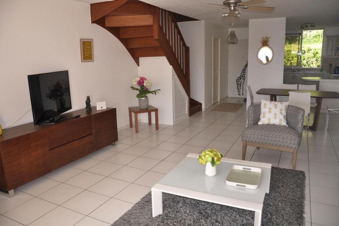 Appartement Standing 2 Chambres Vue Mer Res Tahiri 3 Punaauia  Bagian luar foto